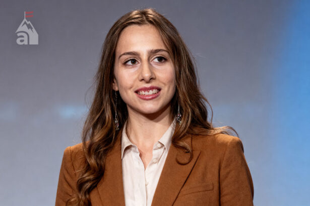 gloria burda