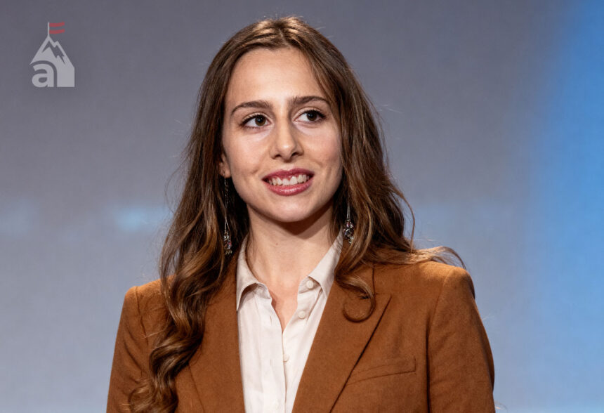 gloria burda