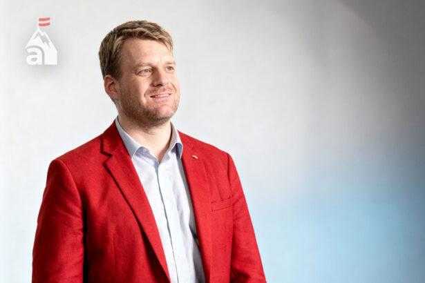 benedikt simonischek
