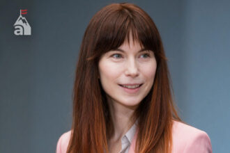 Nora Waldstätten