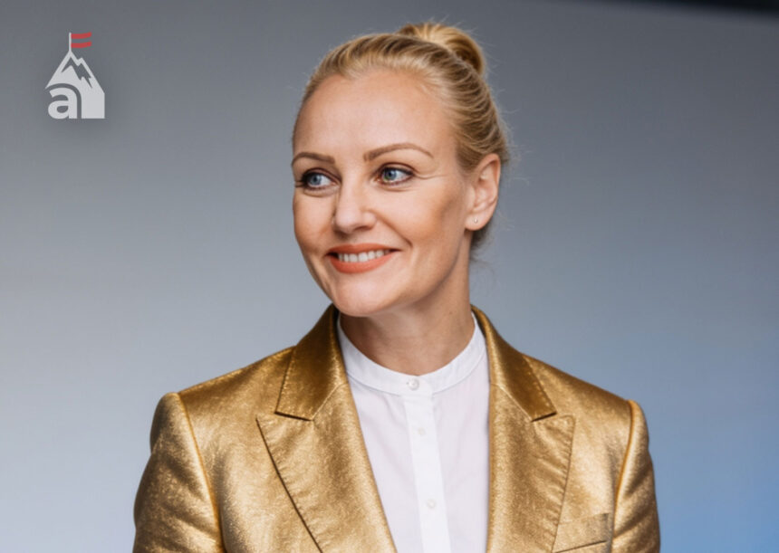 Verena Scheitz